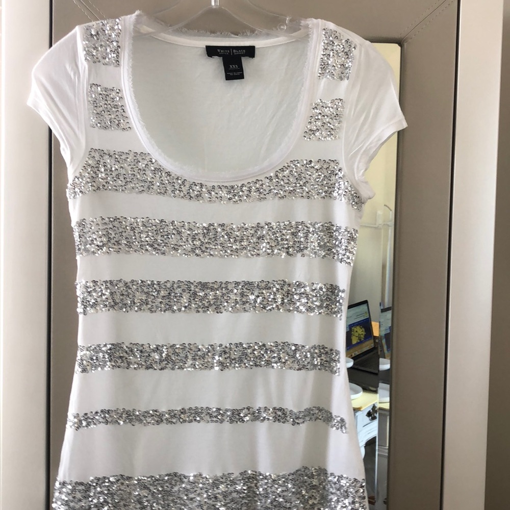 White House Black Market white T-shirt w/sequins